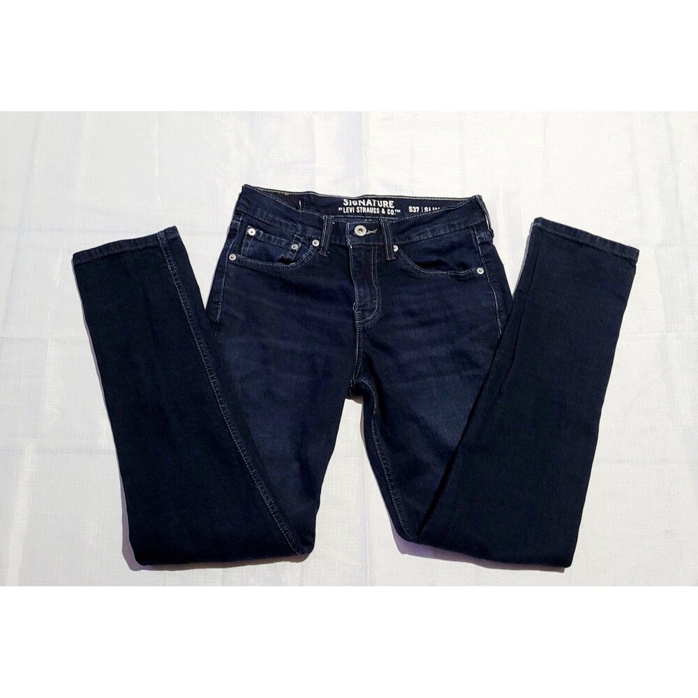 Womans Signature Levi Strauss S37 Slim Denim Jeans 28x30 Authentic